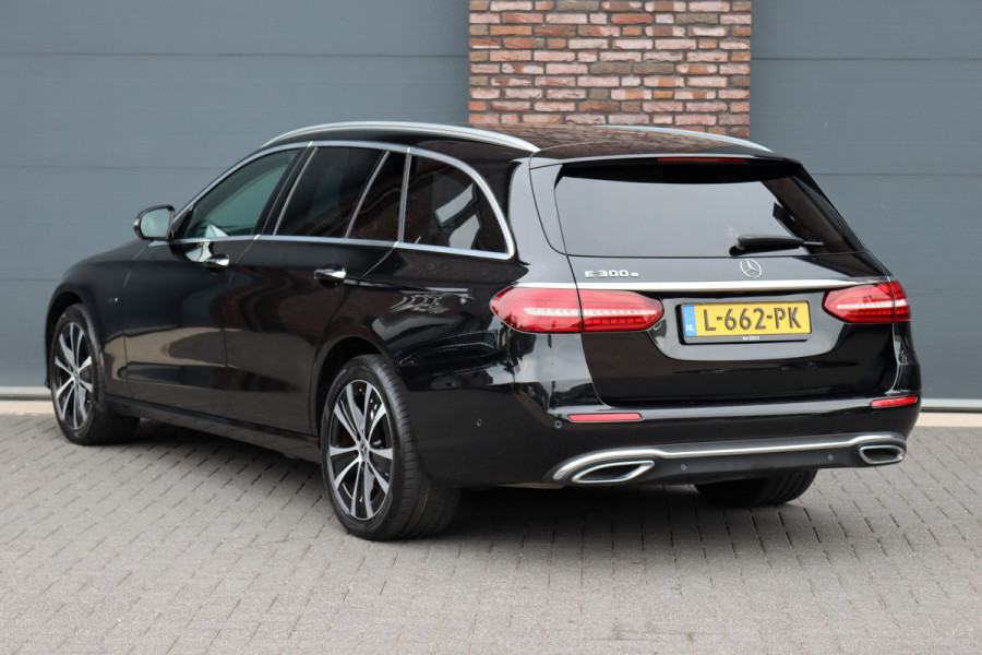 Mercedes-Benz E-Klasse Estate 300 e Business Solution Luxury | Trekhaak | Augmented Reality | Surround Camera | Keyless Go | Sfeerverlichting | Dodehoekassistent | Multibeam LED |
