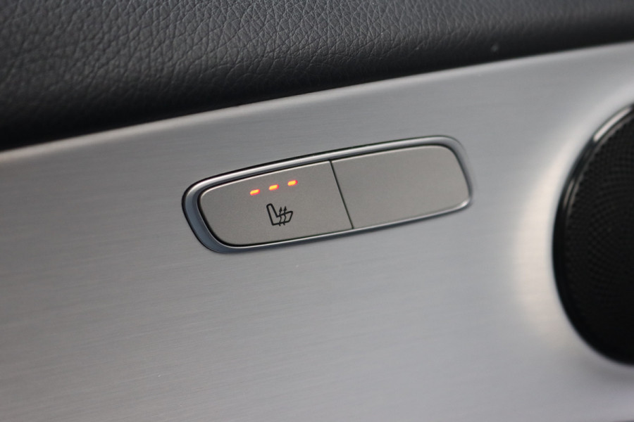 Mercedes-Benz E-Klasse Estate 300 e Business Solution Luxury | Trekhaak | Augmented Reality | Surround Camera | Keyless Go | Sfeerverlichting | Dodehoekassistent | Multibeam LED |