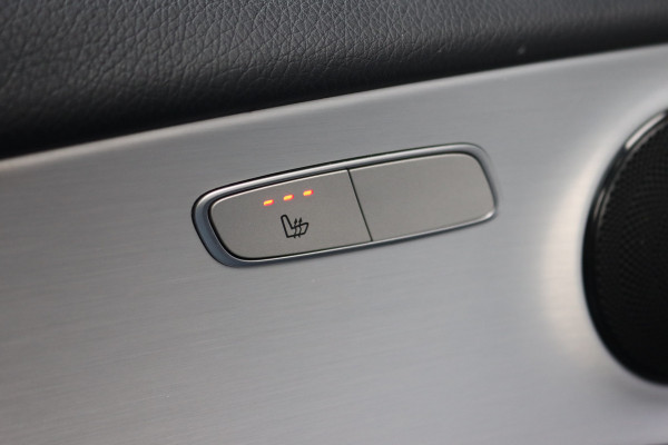 Mercedes-Benz E-Klasse Estate 300 e Business Solution Luxury | Trekhaak | Augmented Reality | Surround Camera | Keyless Go | Sfeerverlichting | Dodehoekassistent | Multibeam LED |