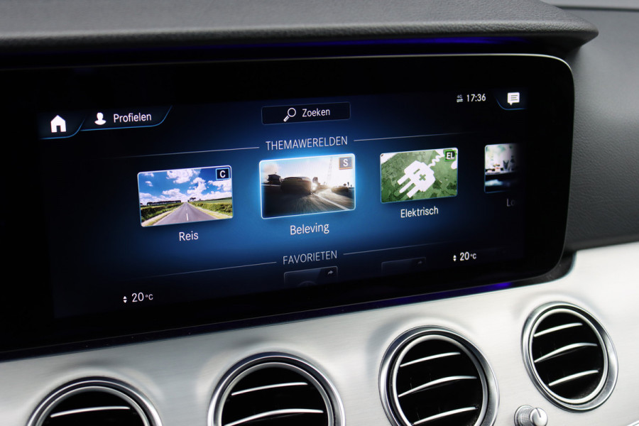 Mercedes-Benz E-Klasse Estate 300 e Business Solution Luxury | Trekhaak | Augmented Reality | Surround Camera | Keyless Go | Sfeerverlichting | Dodehoekassistent | Multibeam LED |