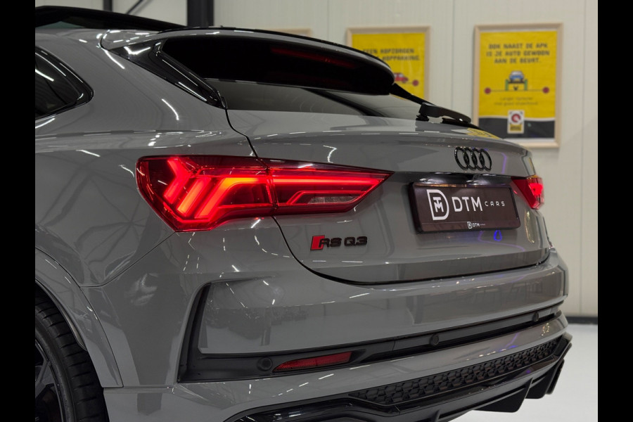 Audi RS Q3 Sportback 2.5 TFSI QUATTRO|Pano | Nardo Grey | Matrix LED | B&O | RS Sportstoelen | Keyless | Blindspot