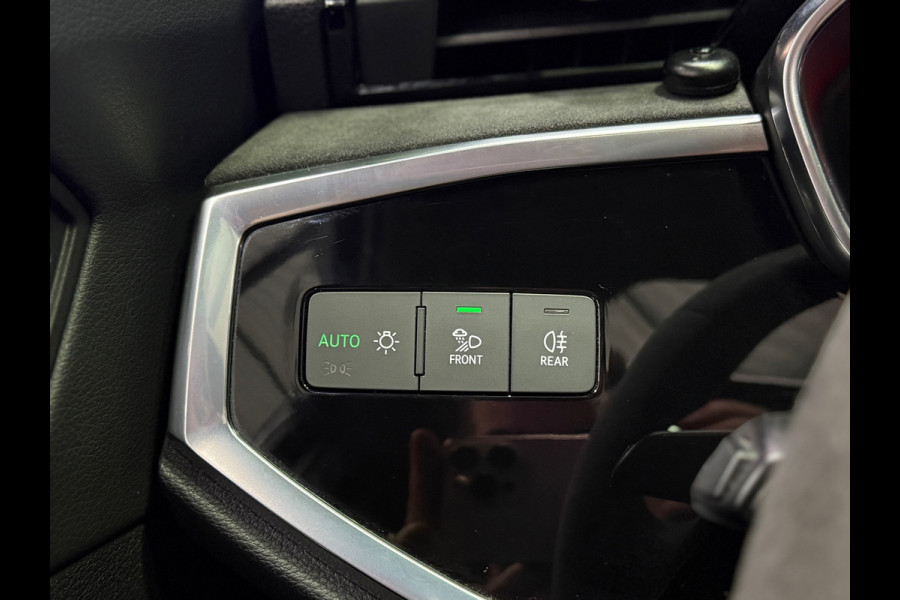 Audi RS Q3 Sportback 2.5 TFSI QUATTRO|Pano | Nardo Grey | Matrix LED | B&O | RS Sportstoelen | Keyless | Blindspot
