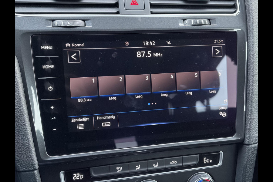 Volkswagen e-Golf e-Golf ✓SOH 85,18 %✓2e Eigenaar✓Carplay✓Navi✓Clima✓Cruise✓Pdc V+A✓136pk✓Lm velgen✓Bj 12-2018✓N.A.P✓Apk tot 10-2027