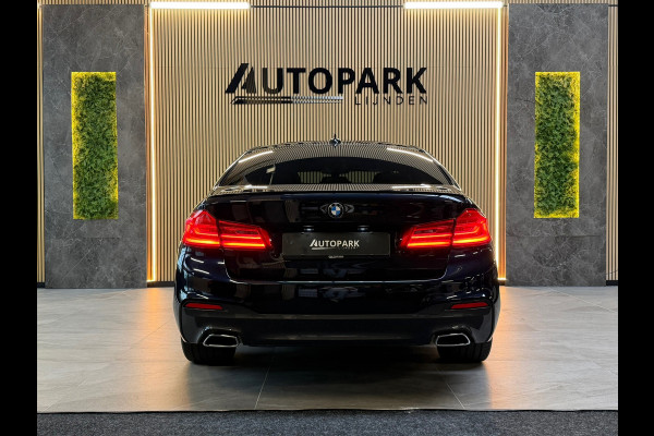 BMW 5 Serie 520i M-Sport|SERVICE-INCLUSIVE|PANO|MEMORY|NAP|SFEERVERLICHTING|STOELVENTILATIE|DISPLAY-KEY|
