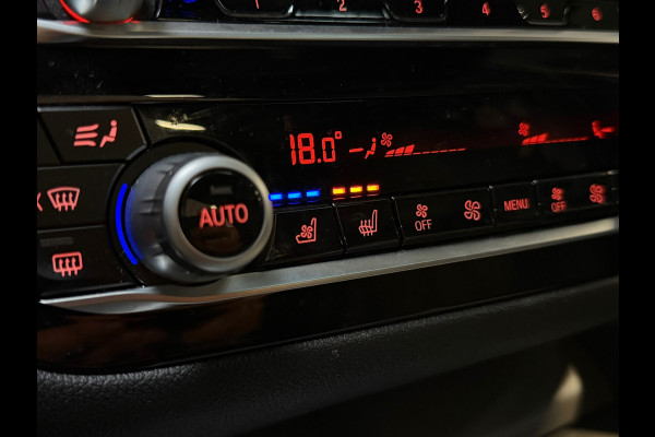 BMW 5 Serie 520i M-Sport|SERVICE-INCLUSIVE|PANO|MEMORY|NAP|SFEERVERLICHTING|STOELVENTILATIE|DISPLAY-KEY|