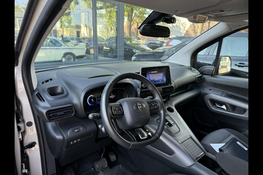 Toyota PROACE CITY Verso Toyota Proace City L1 Electric Team D SOH: 100% | VAN: 29.900,- VOOR: 26.877,- UW HERFSTVOORDEEL: 3.023,- euro | RIJKLAARPRIJS incl. TOYOTA GARANTIE