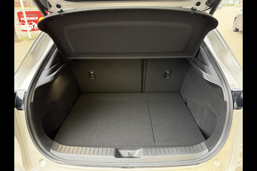 Mazda CX-30 2.0 e-SkyActiv-X M Hybrid Homura | 6 JAAR FABRIEKSGARANTIE | 4-SEIZOENBANDEN | 186PK SKYACTIV-X |