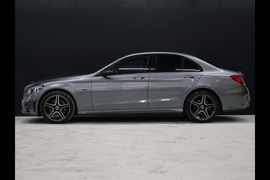 Mercedes-Benz C-Klasse 300 e AMG Limited [DIGITAL DASHBOARD, GROOT NAVIGATIE, APPLE CARPLAY, ANDROID, ELEK. VERSTELBARE SPORTSTOELEN, CAMERA V+A, STOELVERWARMING, CRUISE, CLIMATE, NIEUWSTAAT]