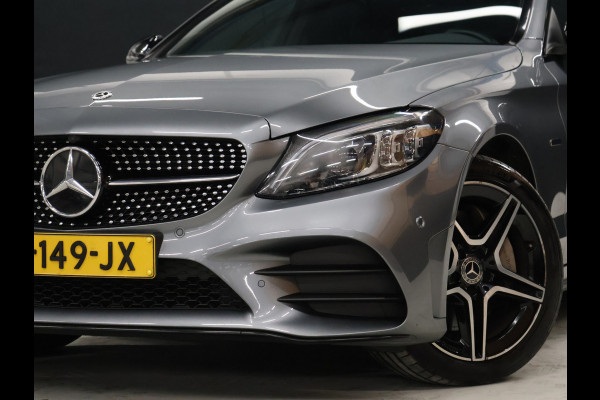 Mercedes-Benz C-Klasse 300 e AMG Limited [DIGITAL DASHBOARD, GROOT NAVIGATIE, APPLE CARPLAY, ANDROID, ELEK. VERSTELBARE SPORTSTOELEN, CAMERA V+A, STOELVERWARMING, CRUISE, CLIMATE, NIEUWSTAAT]