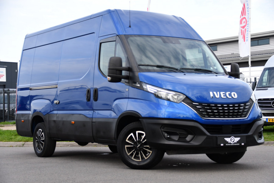 Iveco Daily 35C14V 2.3 352 H2 PB Edition Adaptieve Cruise, Camera, LED, Automaat, Clima, 3500kg Trekgewicht, Multimedia, Uniek!