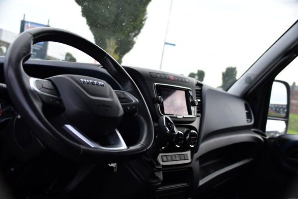 Iveco Daily 35C14V 2.3 352 H2 PB Edition Adaptieve Cruise, Camera, LED, Automaat, Clima, 3500kg Trekgewicht, Multimedia, Uniek!