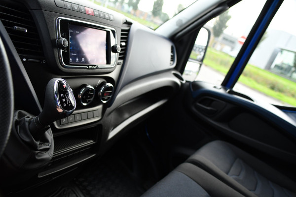 Iveco Daily 35C14V 2.3 352 H2 PB Edition Adaptieve Cruise, Camera, LED, Automaat, Clima, 3500kg Trekgewicht, Multimedia, Uniek!