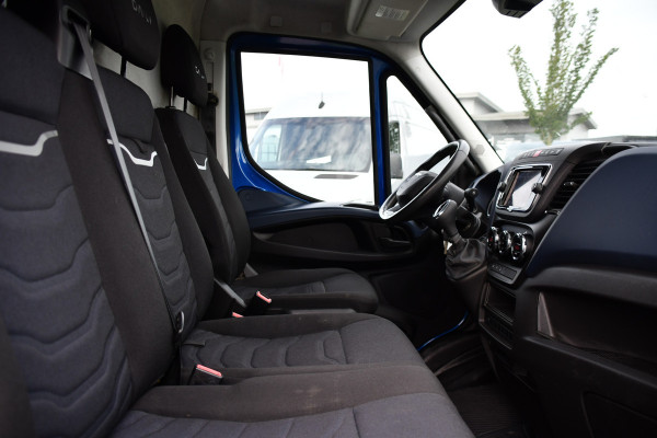 Iveco Daily 35C14V 2.3 352 H2 PB Edition Adaptieve Cruise, Camera, LED, Automaat, Clima, 3500kg Trekgewicht, Multimedia, Uniek!