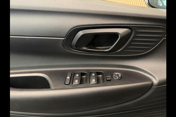 Hyundai i20 1.0 T-GDI 100PK Comfort | Carplay | Camera | Armsteun | Stoel- & Stuurverw. | Incl. garantie