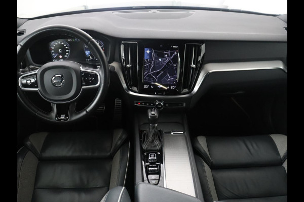 Volvo S60 2.0 T4 R-Design | Stoelverwarming | LED | Navigatie | Camera |