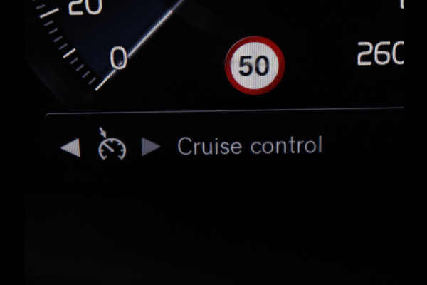 Volvo S60 2.0 T4 R-Design | Stoelverwarming | LED | Navigatie | Camera |