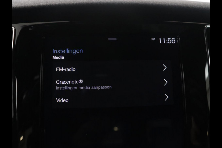 Volvo S60 2.0 T4 R-Design | Stoelverwarming | LED | Navigatie | Camera |