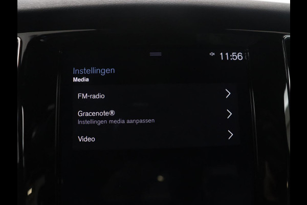 Volvo S60 2.0 T4 R-Design | Stoelverwarming | LED | Navigatie | Camera |