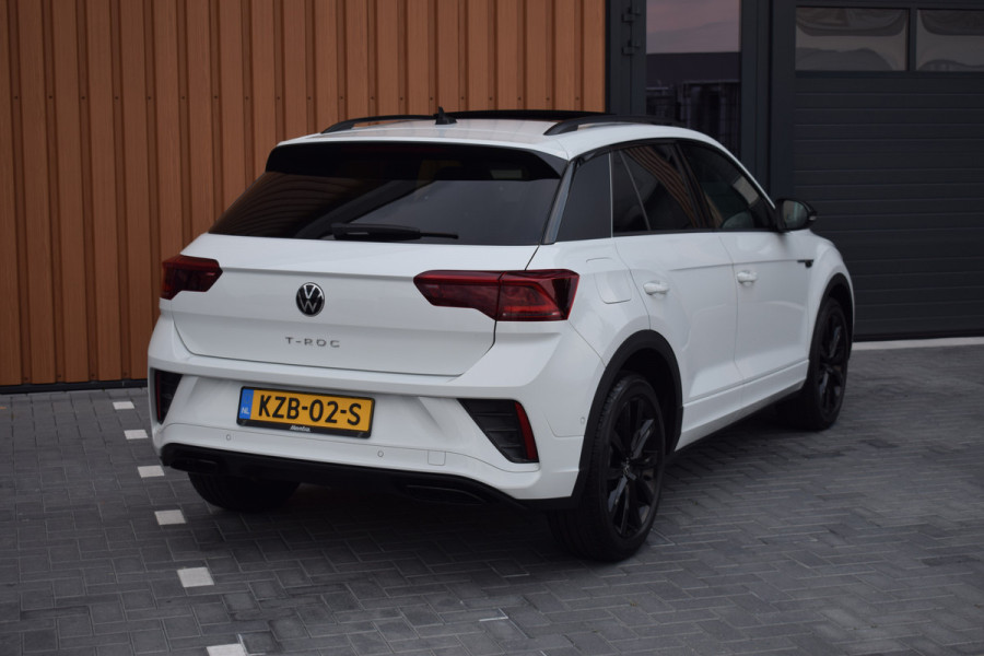 Volkswagen T-Roc 1.5 TSI R-Line Black Style | Pano | Keyless | Trekhaak | IQ light