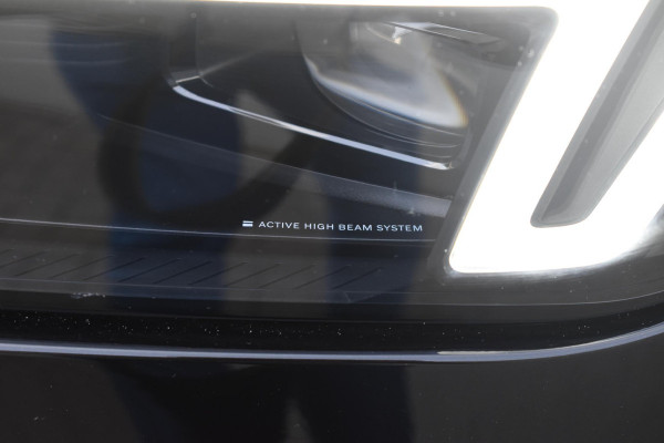 Volvo XC90 T8 455PK Plug-in hybrid AWD Ultra Dark / Bowers & Wilkins / Luchtvering / Head-Up Display / 360 Camera / Massagestoelen / Elektrisch bedienbare stoelen met geheugen / Stoelventilatie / Nappaleder / Elektrisch uitklapbare trekhaak