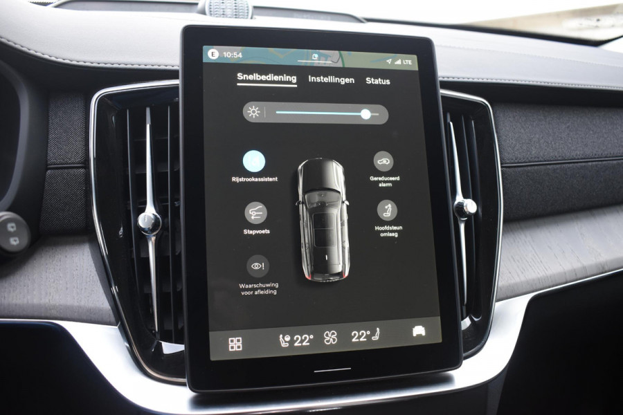Volvo XC90 T8 455PK Plug-in hybrid AWD Ultra Dark / Bowers & Wilkins / Luchtvering / Head-Up Display / 360 Camera / Massagestoelen / Elektrisch bedienbare stoelen met geheugen / Stoelventilatie / Nappaleder / Elektrisch uitklapbare trekhaak