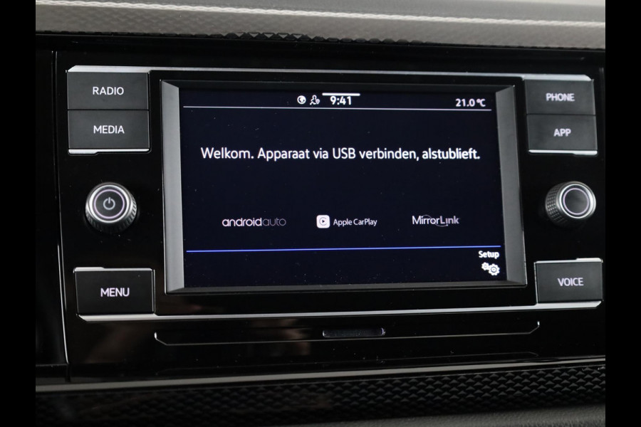 Volkswagen Polo 1.0 TSI Life 95 pk | Navigatie via App | Parkeersensoren | Adaptieve cruise control | LED koplampen | Apple Carplay/Android Auto |