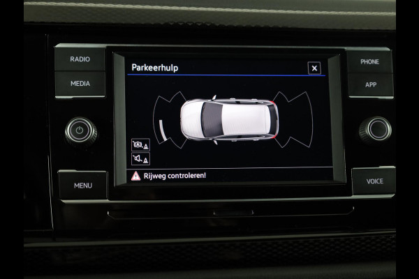 Volkswagen Polo 1.0 TSI Life 95 pk | Navigatie via App | Parkeersensoren | Adaptieve cruise control | LED koplampen | Apple Carplay/Android Auto |