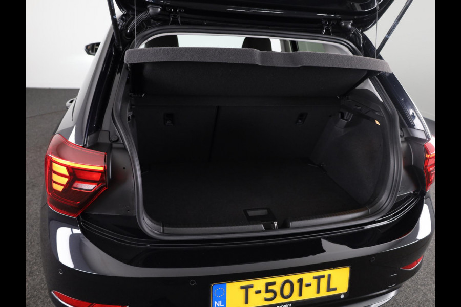 Volkswagen Polo 1.0 TSI Life 95 pk | Navigatie via App | Parkeersensoren | Adaptieve cruise control | LED koplampen | Apple Carplay/Android Auto |