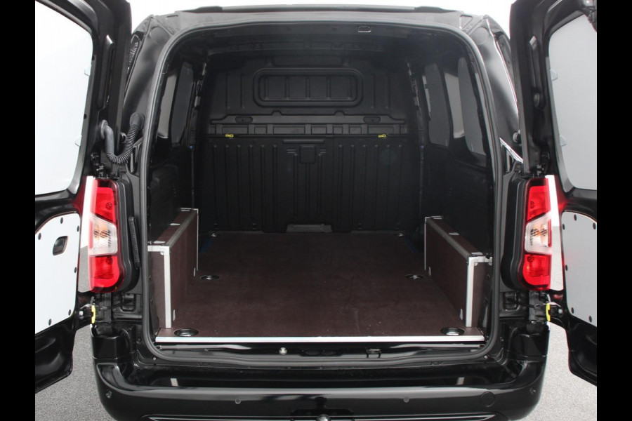 Opel Combo 1.5 BlueHDi 130pk L2 Automaat Apple Carplay / Android Auto Navigatie Trekhaak Airco Camera Cruise Control Parkeersensoren