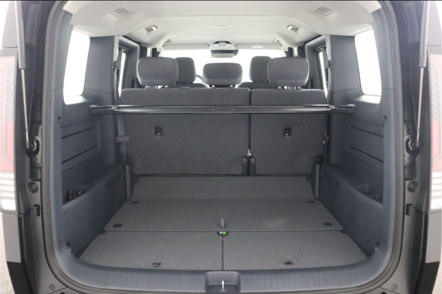 Kia PV5 Passenger Elite 71.2 kWh - 11kW 3-fase - 5 Zits - 360°-camera - Parkeersensoren, voor-, zij- en achterkant - 7 Jaar of 150.000 Fabrieksgarantie