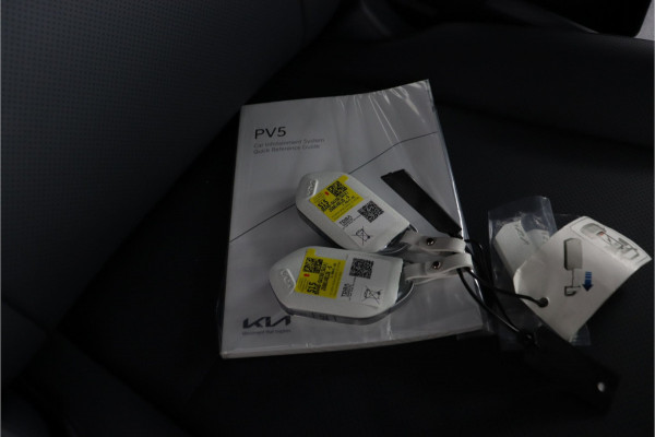 Kia PV5 Passenger Elite 71.2 kWh - 11kW 3-fase - 5 Zits - 360°-camera - Parkeersensoren, voor-, zij- en achterkant - 7 Jaar of 150.000 Fabrieksgarantie