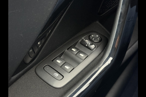 Peugeot 208 1.2 PureTech Blue Lease Executive 2e Eigenaar|Navi|Carplay|PDC|Clima|Cruise|Elek ramen|LM velgen|N.A.P| D-riem vv in 2024 | APK tot 07-2027