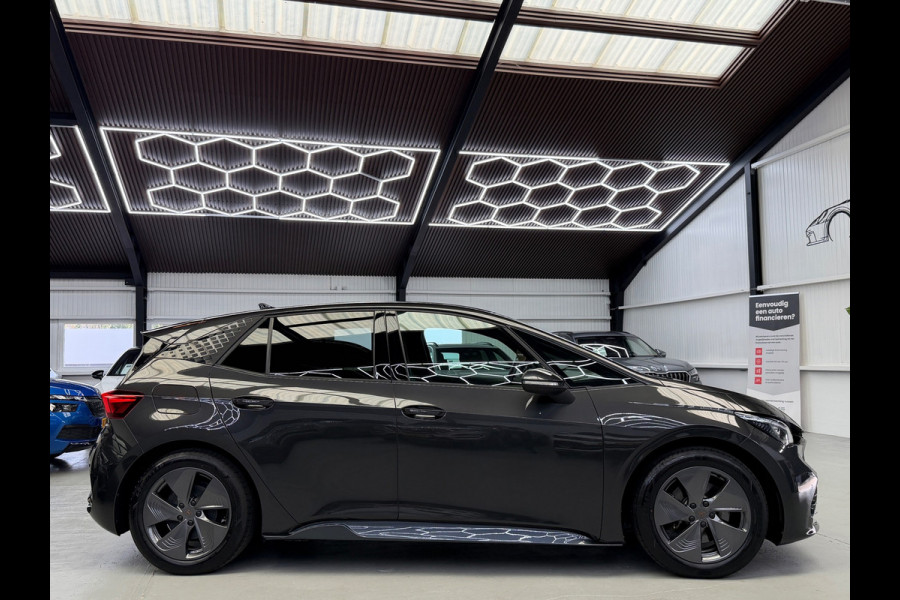 CUPRA Born Essential 62 kWh CarPlay 204 pk