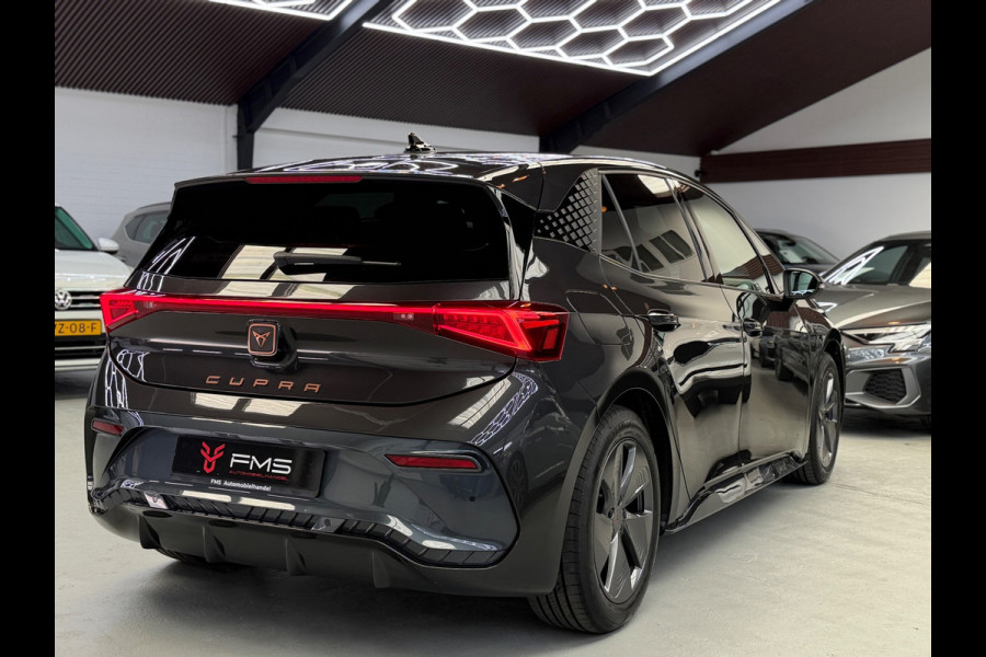 CUPRA Born Essential 62 kWh CarPlay 204 pk