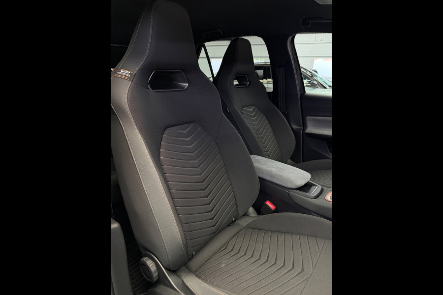 CUPRA Born Essential 62 kWh CarPlay 204 pk
