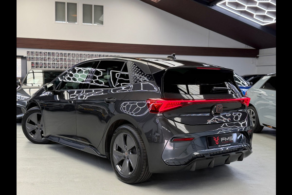 CUPRA Born Essential 62 kWh CarPlay 204 pk