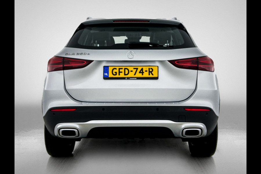Mercedes-Benz GLA 250 e Business Line | Stoelverwarming | Elektrische Achterklep | LED Koplampen | Inclusief 24 maanden MB Certified garantie voor Europa.