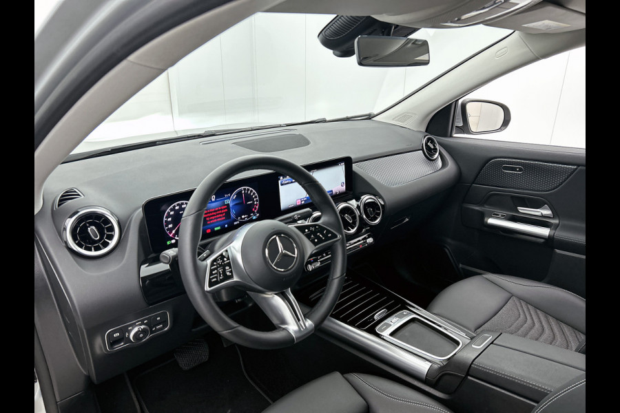 Mercedes-Benz GLA 250 e Business Line | Stoelverwarming | Elektrische Achterklep | LED Koplampen | Inclusief 24 maanden MB Certified garantie voor Europa.