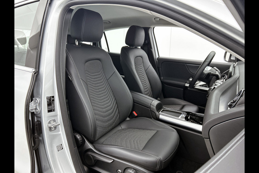 Mercedes-Benz GLA 250 e Business Line | Stoelverwarming | Elektrische Achterklep | LED Koplampen | Inclusief 24 maanden MB Certified garantie voor Europa.