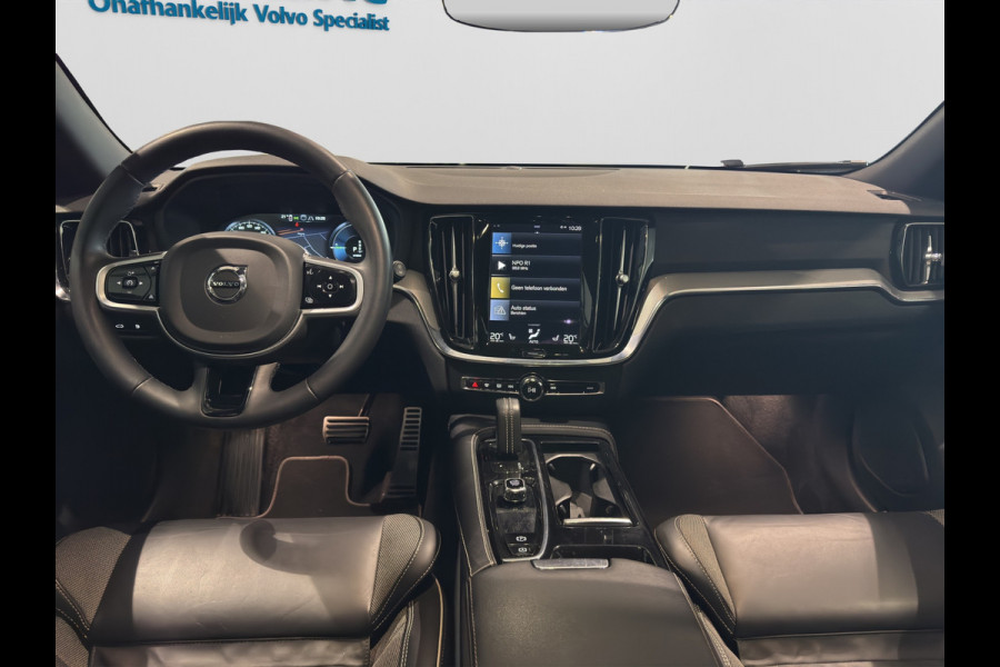 Volvo V60 T6 Aut. Plug-in Hybrid Long Range R-Design ACC Trekhaak Stoelverwarming 350pk