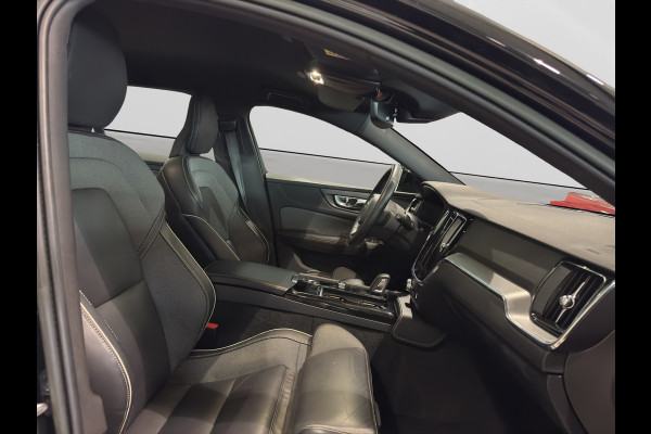 Volvo V60 T6 Aut. Plug-in Hybrid Long Range R-Design ACC Trekhaak Stoelverwarming 350pk