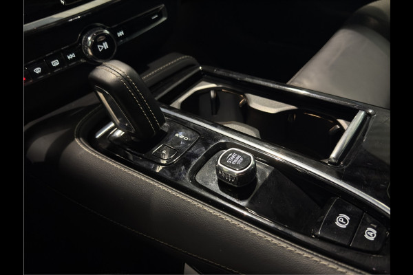 Volvo V60 T6 Aut. Plug-in Hybrid Long Range R-Design ACC Trekhaak Stoelverwarming 350pk