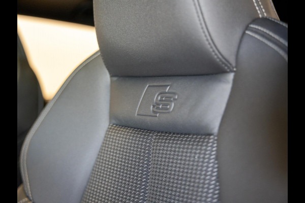 Audi A3 Sportback 35 TFSI S-Line edition / 150pk / NAP / Panorama dak / Adaptieve cruise control /