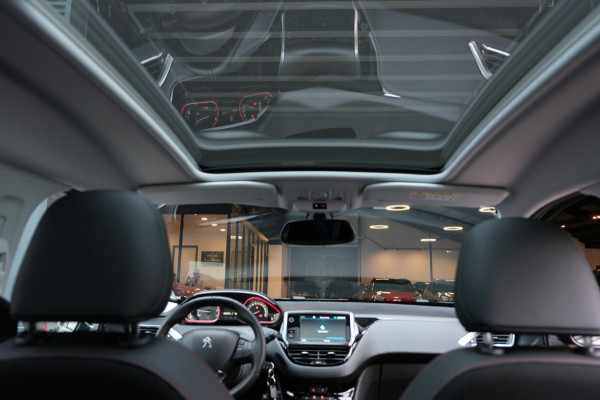 Peugeot 2008 1.2 PureTech GT-Line *PANORAMADAK* UNIEK 28.190km!! Navi/Camera Origineel Nederlands