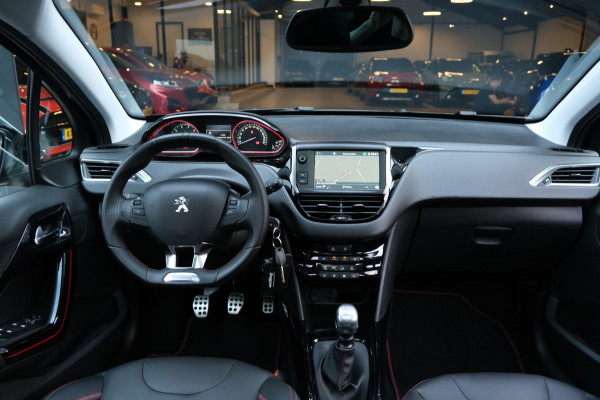 Peugeot 2008 1.2 PureTech GT-Line *PANORAMADAK* UNIEK 28.190km!! Navi/Camera Origineel Nederlands
