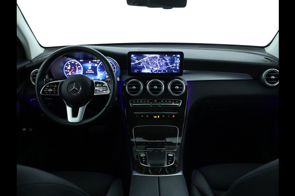 Mercedes-Benz GLC 300 e 4MATIC Premium Plus | Panoramadak | Trekhaak | Nightpakket | Inclusief 24 maanden Mercedes-Benz Certified garantie voor Europa. garage-sale