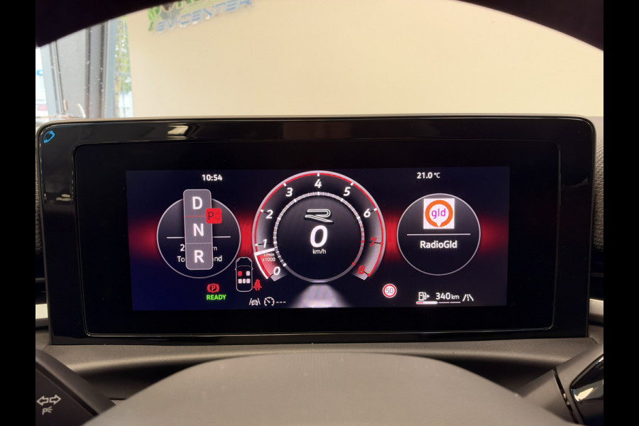 Volkswagen T-Roc 1.5 eTsi R-Line First Edition IQ-light Adaptive-Cruise