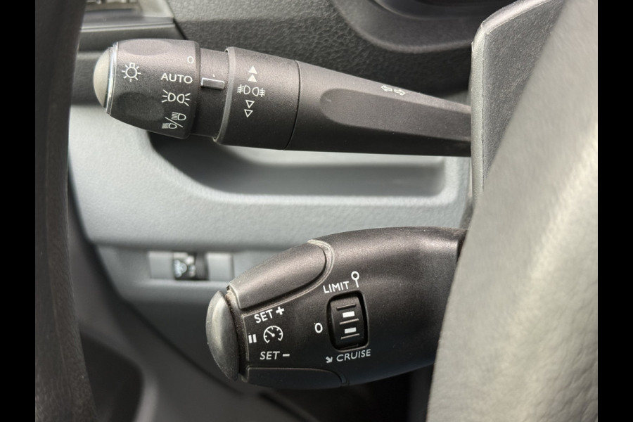 Opel Vivaro 2.0 CDTI L3H1 Edition | Navi | Carplay | Camera | Trekhaak | Dodehoek | PDC