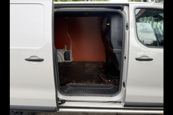 Opel Vivaro 2.0 CDTI L3H1 Edition | Navi | Carplay | Camera | Trekhaak | Dodehoek | PDC