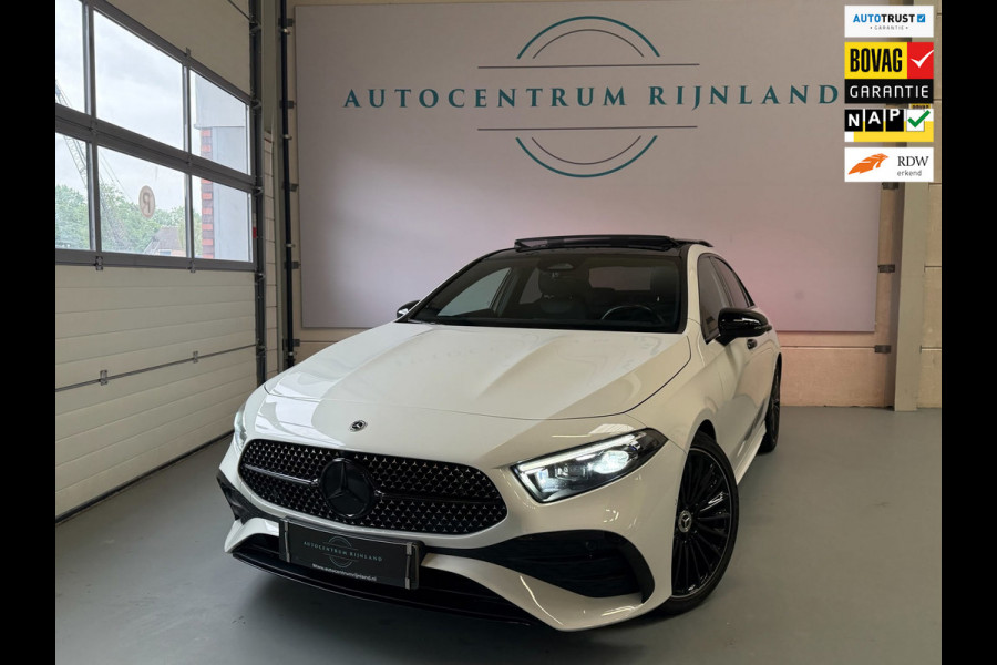 Mercedes-Benz A-Klasse 180 AMG Black Line, Automaat, Panoramadak, Navi, Camera